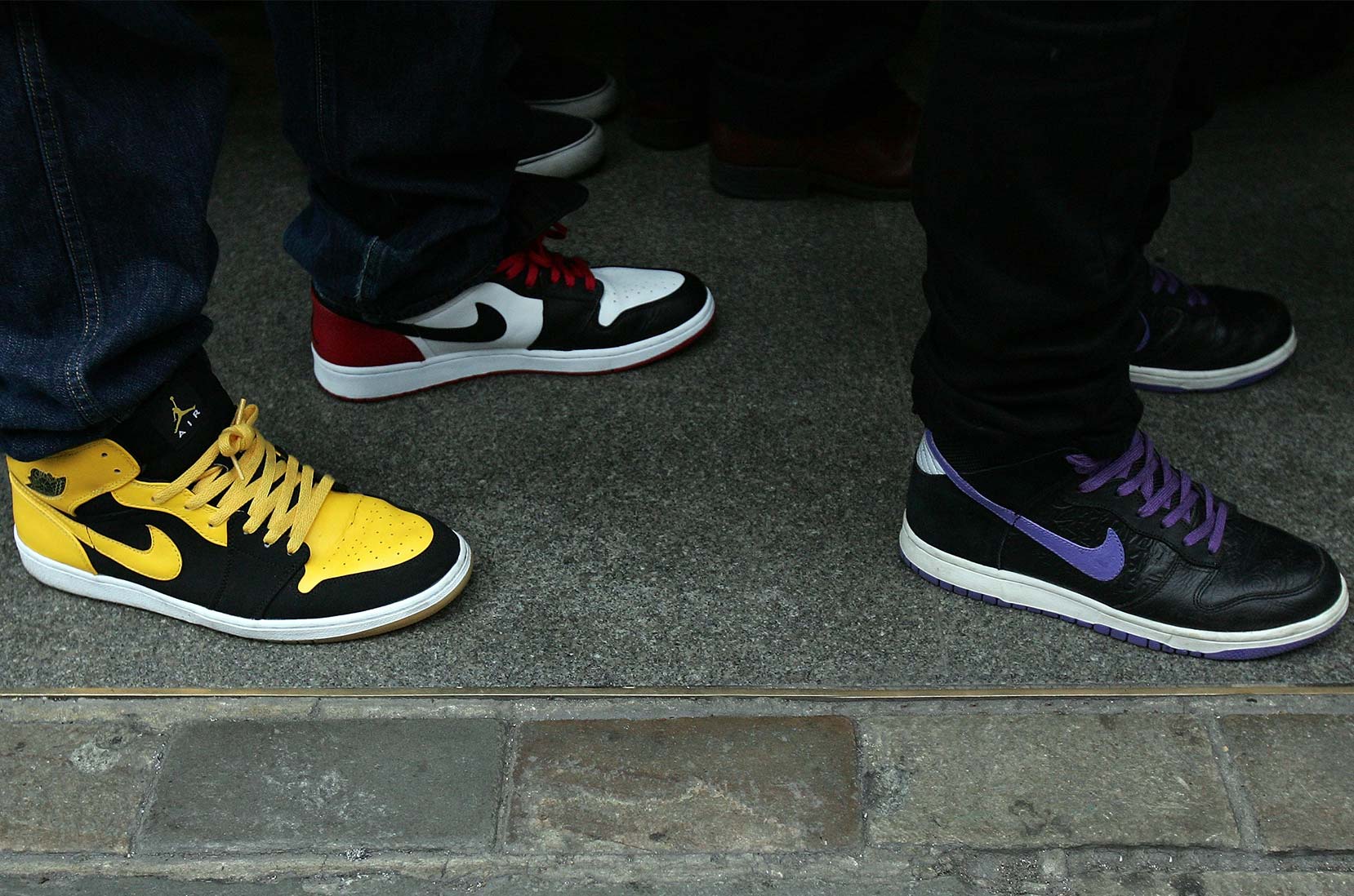 Warteschlange vor dem Nike Town Store in London, 2007 © Gareth Cattermole/Getty Images für Nike