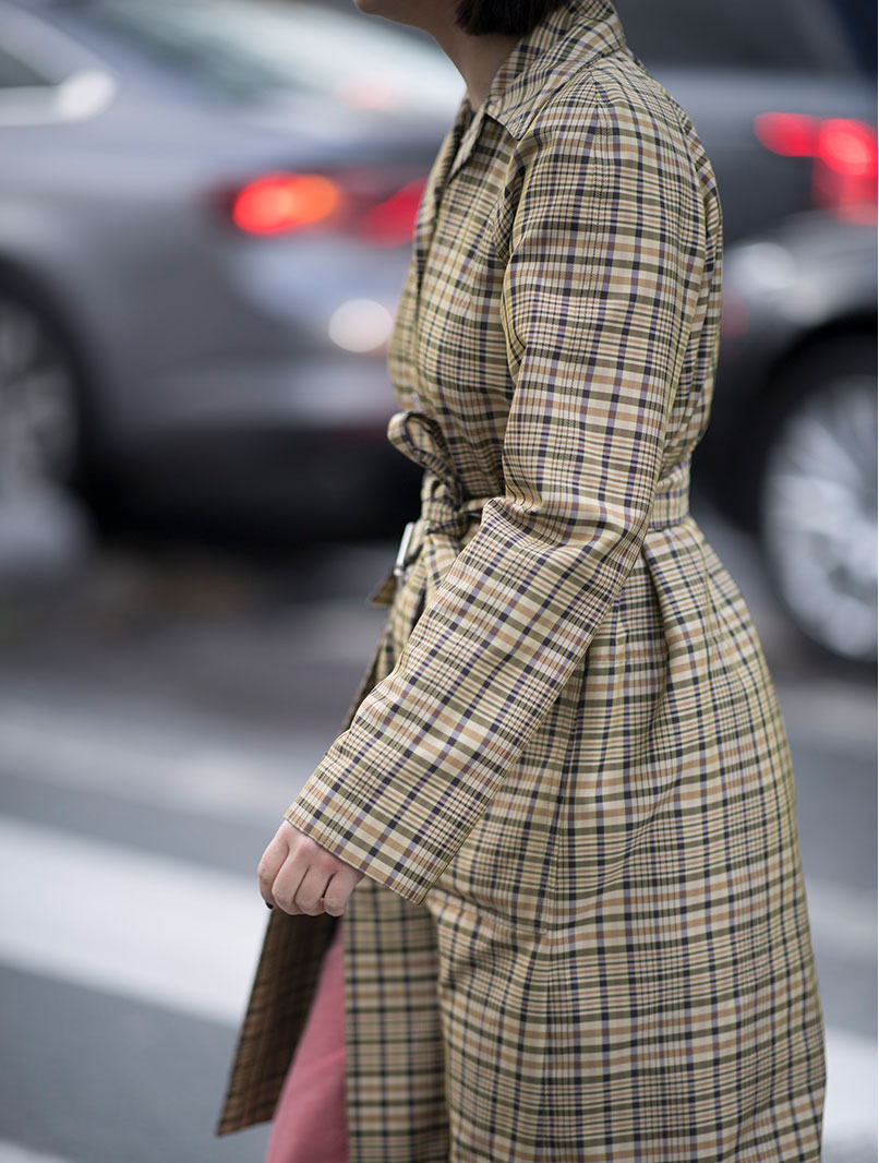 1. Streetstyle Parijs © Timur Emek / Getty Images